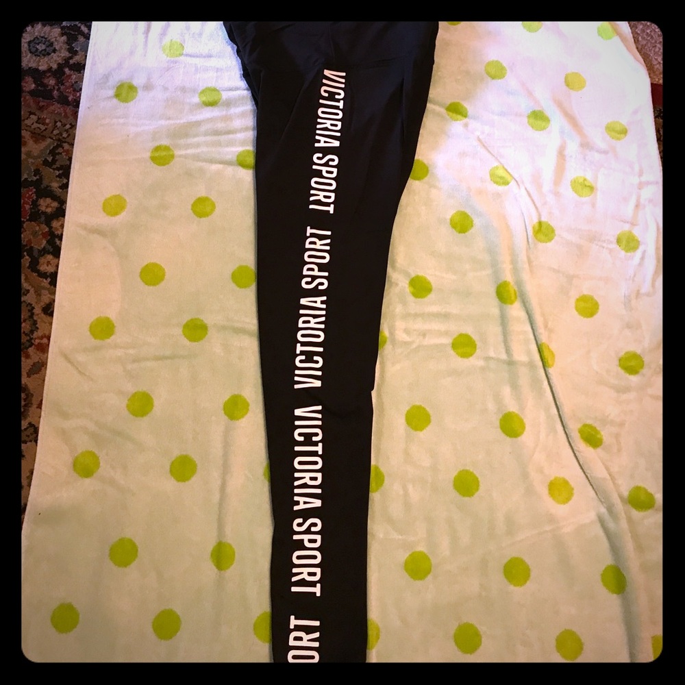 Victoria secret sports leggings size medium