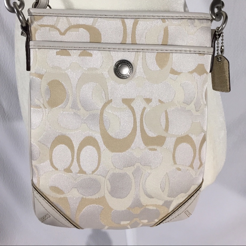 Coach Optic Signature Swing Pack Crossbody #10148 - Picture 1 of 8