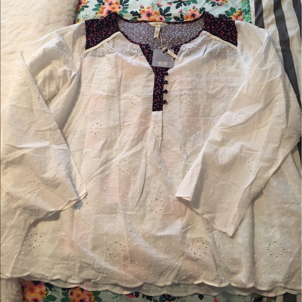 NWT Women's Matilda Jane Snow Globe Tunic