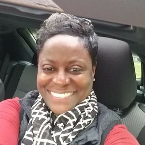 Meet your Posher, Latonya