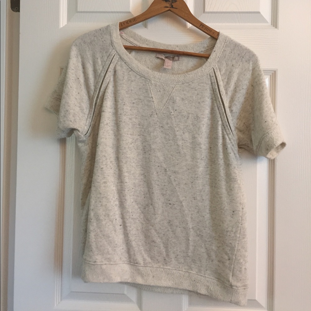 Short sleeve sweatshirt