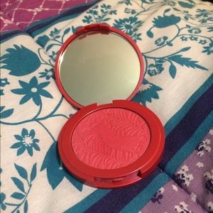 Tarte natural beauty Amazonian clay blush