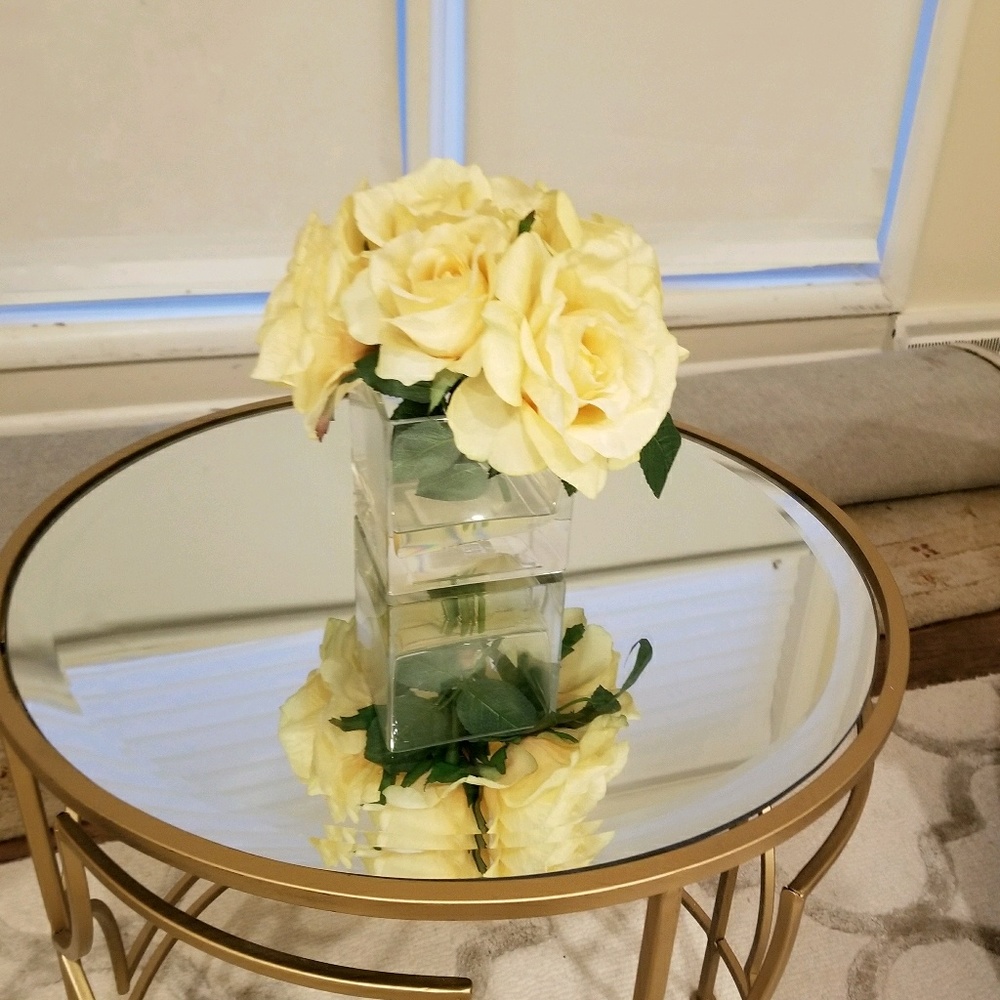 Meet your Posher, Naomi