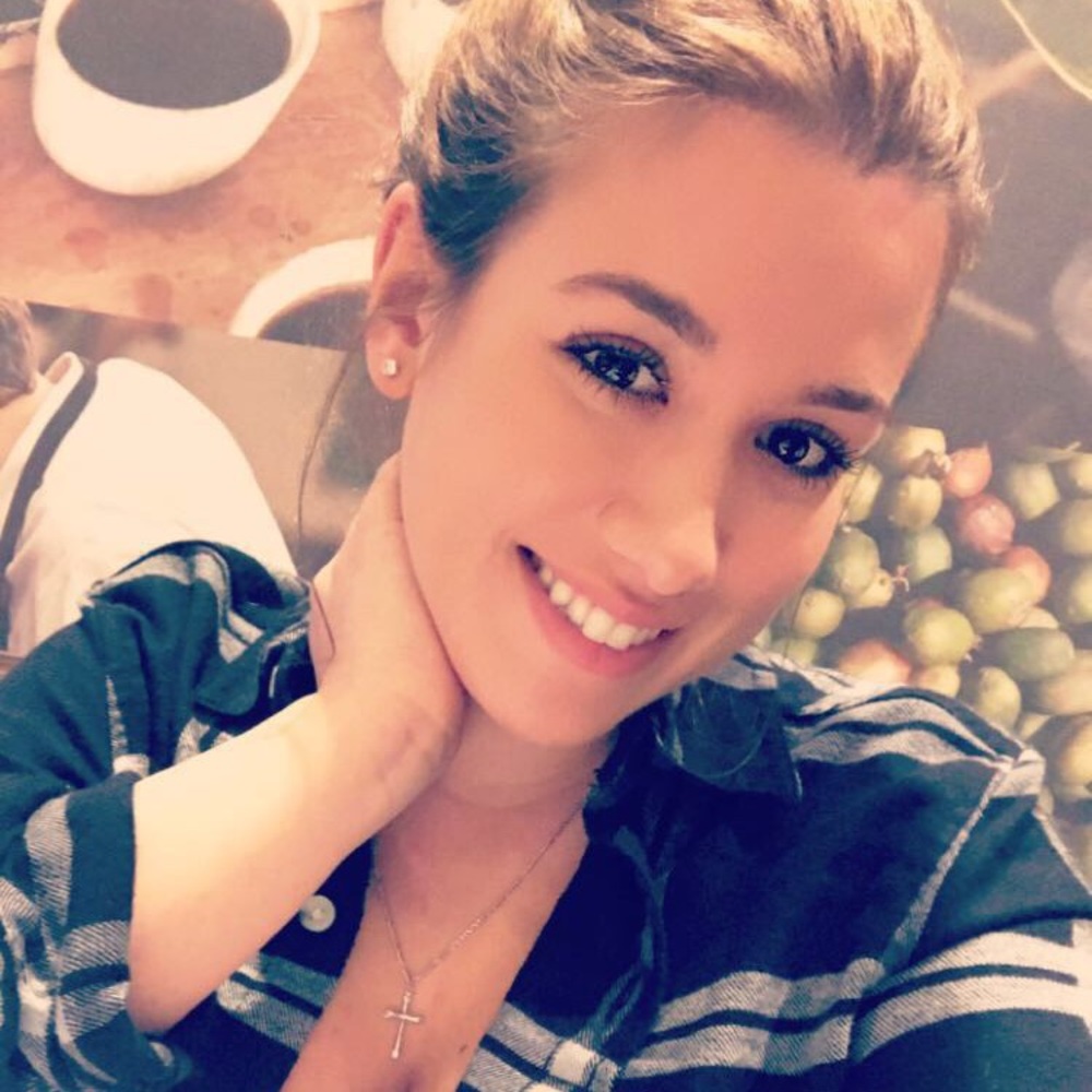 Meet your Posher, Samantha