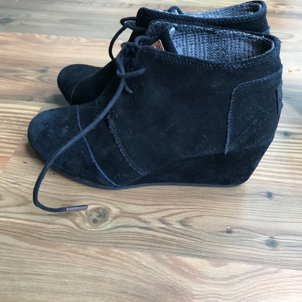 Toms wedges 7.5