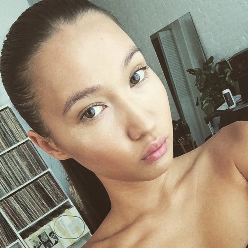 Meet your Posher, Vika