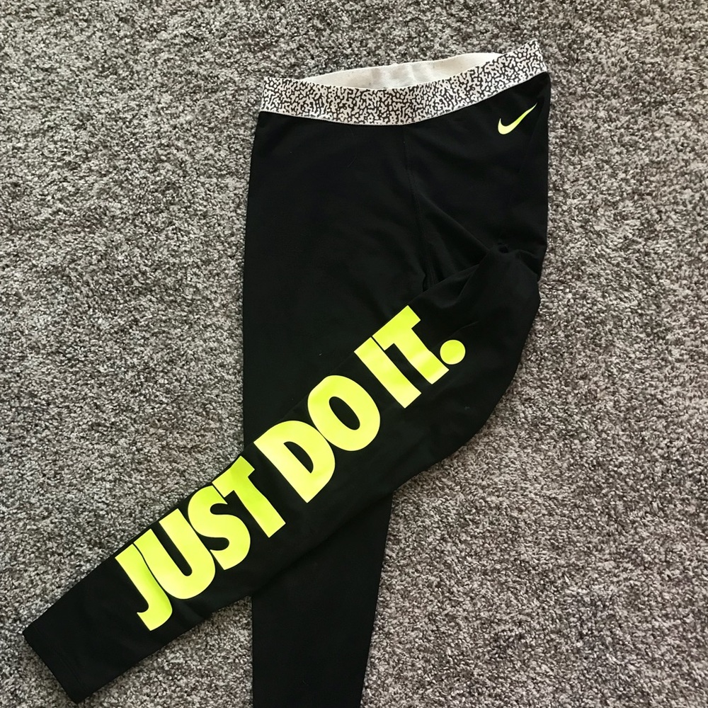 Nike Pro Dri-Fit Thermal Leggings
