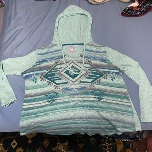 Woman's XXL long sleeve mesh sweater