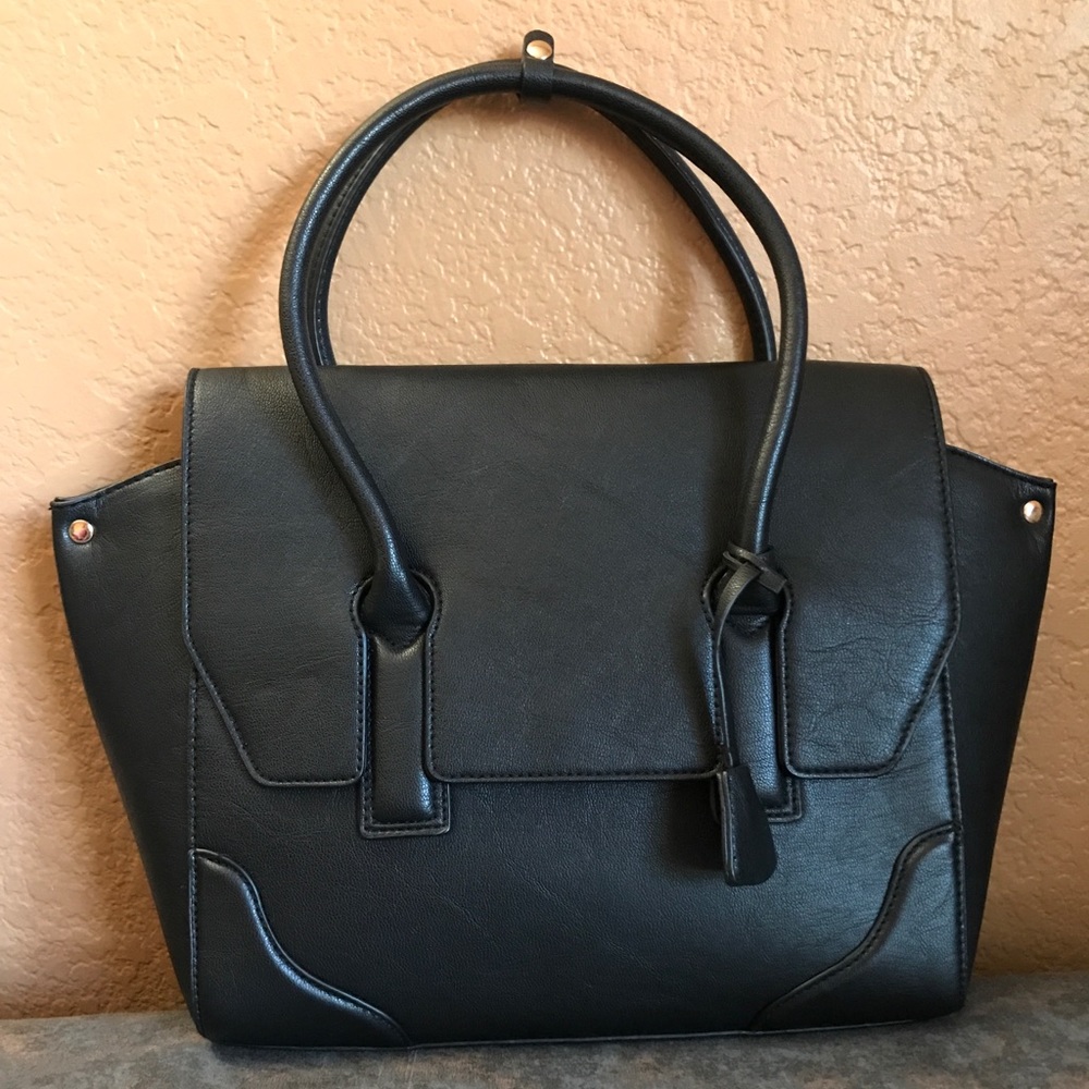 Brand New (without tag) H&M Bag