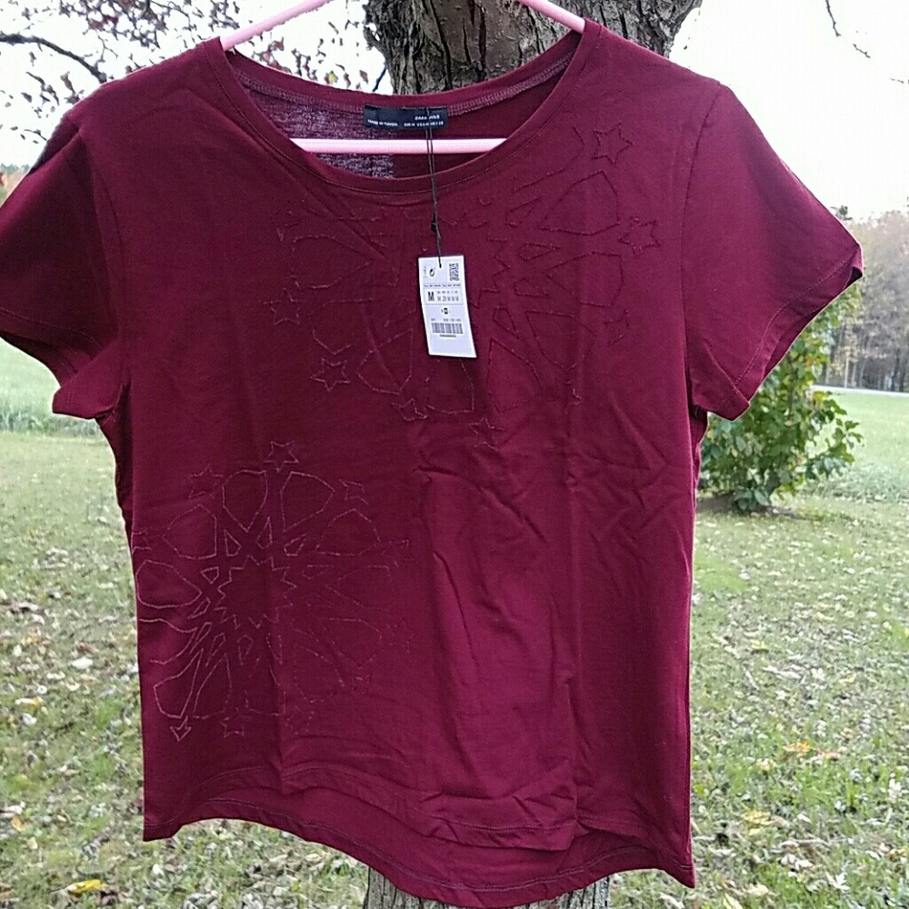 {Zara} Patterned Tee