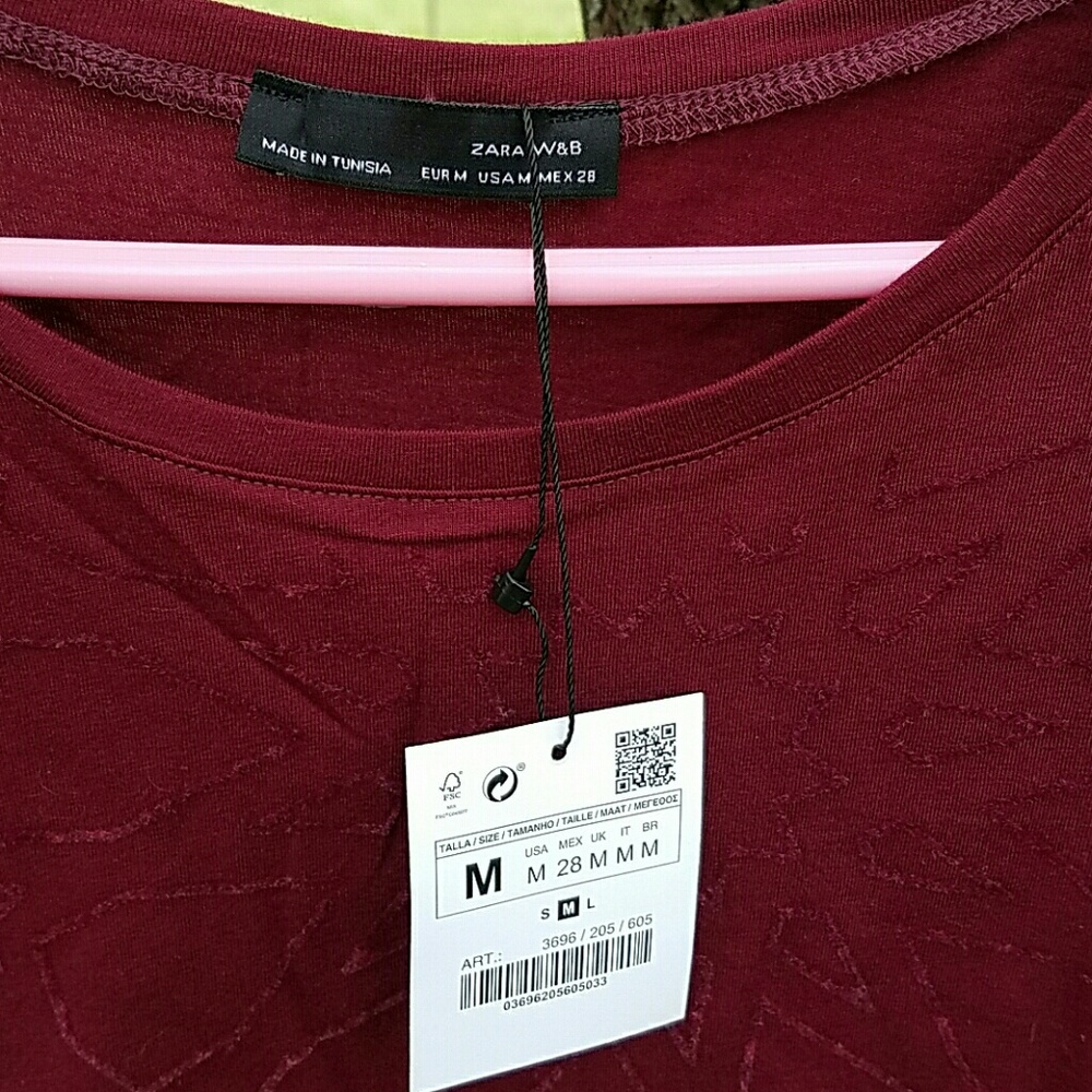 {Zara} Patterned Tee - Picture 3 of 4
