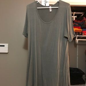 LuLaRoe Perfect Tee, stone gray, XL