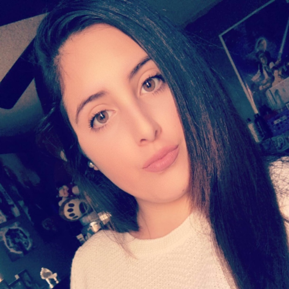 Meet your Posher, Viviana