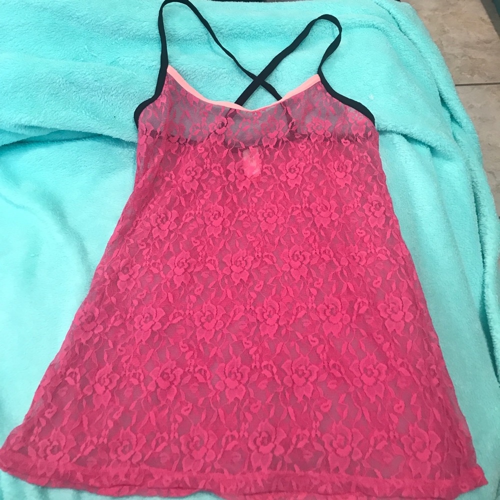 🌻10 for $20 NWOT Floral Lace Strappy Sleep Tank