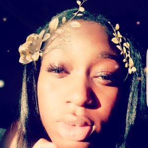 Meet your Posher, Gillian