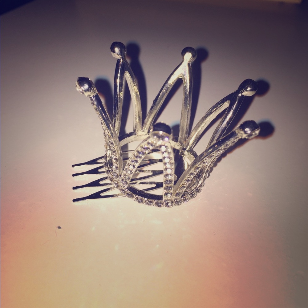 Crown Hair Clip with Rhinestones
