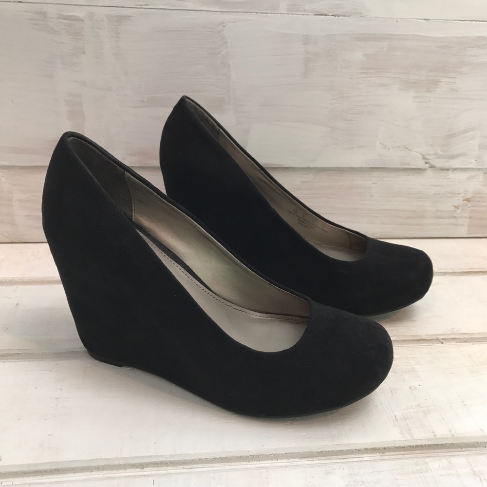 Black Suede Fergalicious wedge size 8