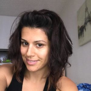 Meet your Posher, Kenza