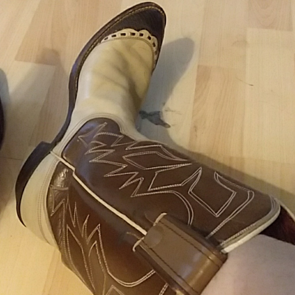 Vintage Necona cowboy boots