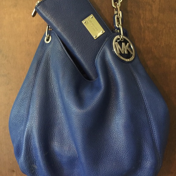💙Micheal Kors Large Bag&Wallet includes Dust bag - Picture 2 of 4