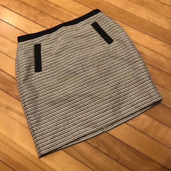 LOFT Dresses & Skirts - Loft skirt