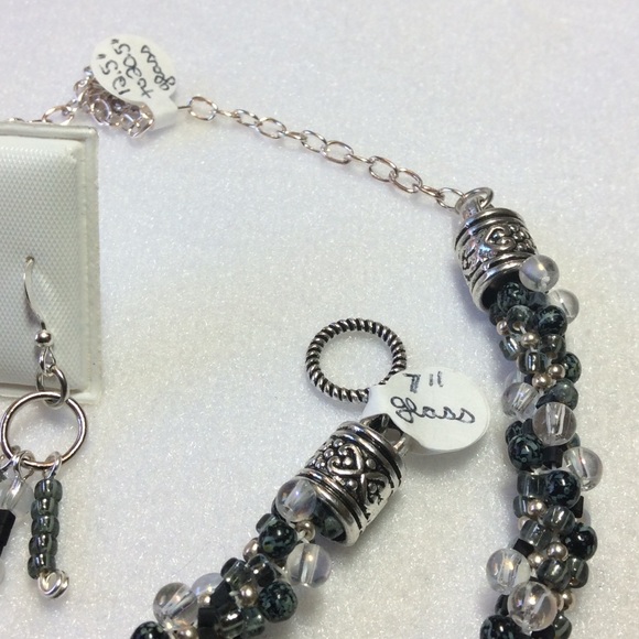 FINAL SALE PRICE Neutral Handwoven 3 Pc. Jewelry Set in Blk/Clr/Sil - Picture 3 of 5