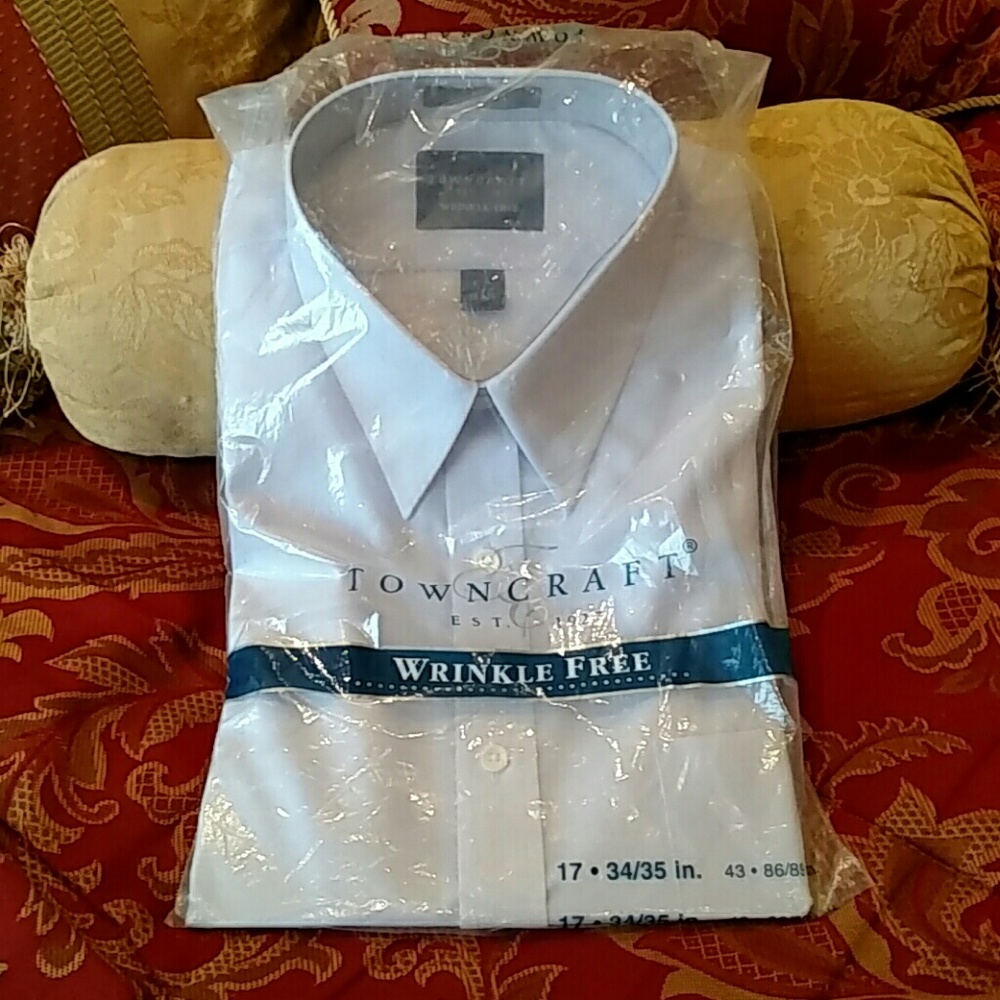Men's white dress shirt