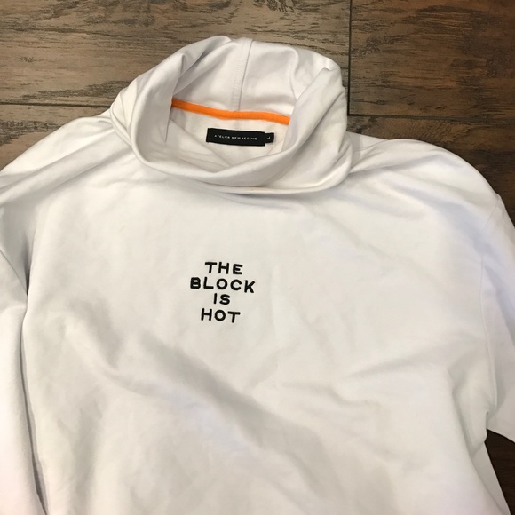 The Block Is Hot Large pullover - Picture 2 of 3