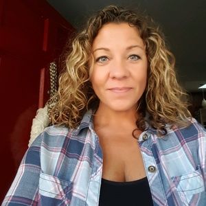 Meet your Posher, Alison