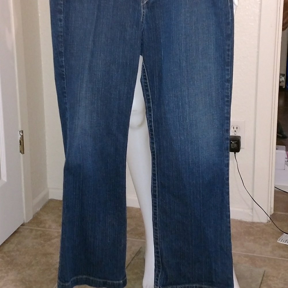 Purely VINTAGE Calvin Klein genuine jeans!