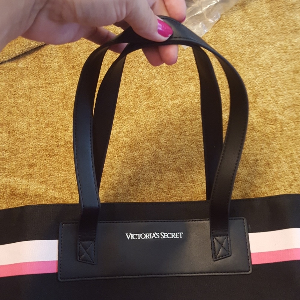 Nwt Victoria's Secret Tote Retailed for $75 - Picture 7 of 8