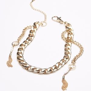 FREE PEOPLE NWT Revival Chain Choker in GOLD