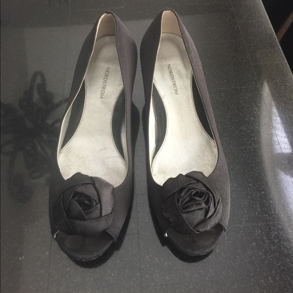 Nordstrom girls heels 👠