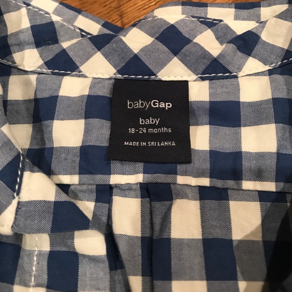 Gap button up onesie 18-24 mo - Picture 5 of 9