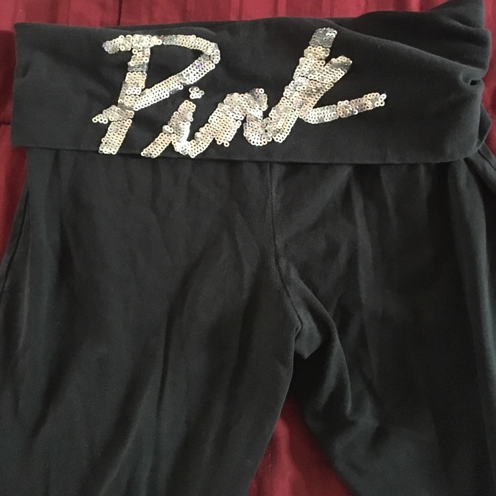 “Pink” yoga pants with bling
