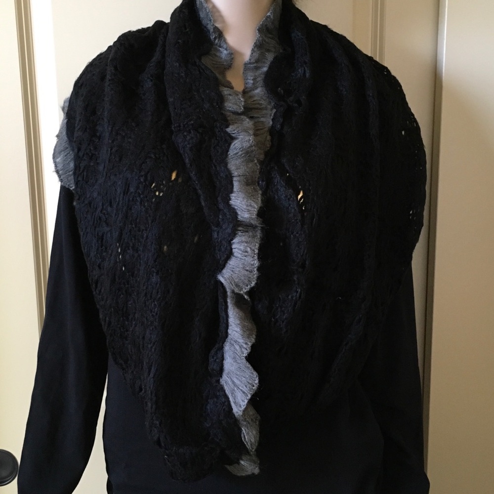 Infinity Scarf - Picture 5 of 8