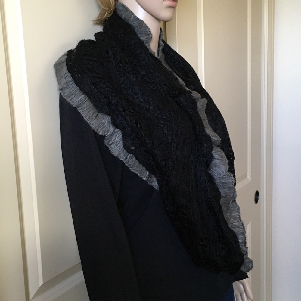 Infinity Scarf - Picture 7 of 8