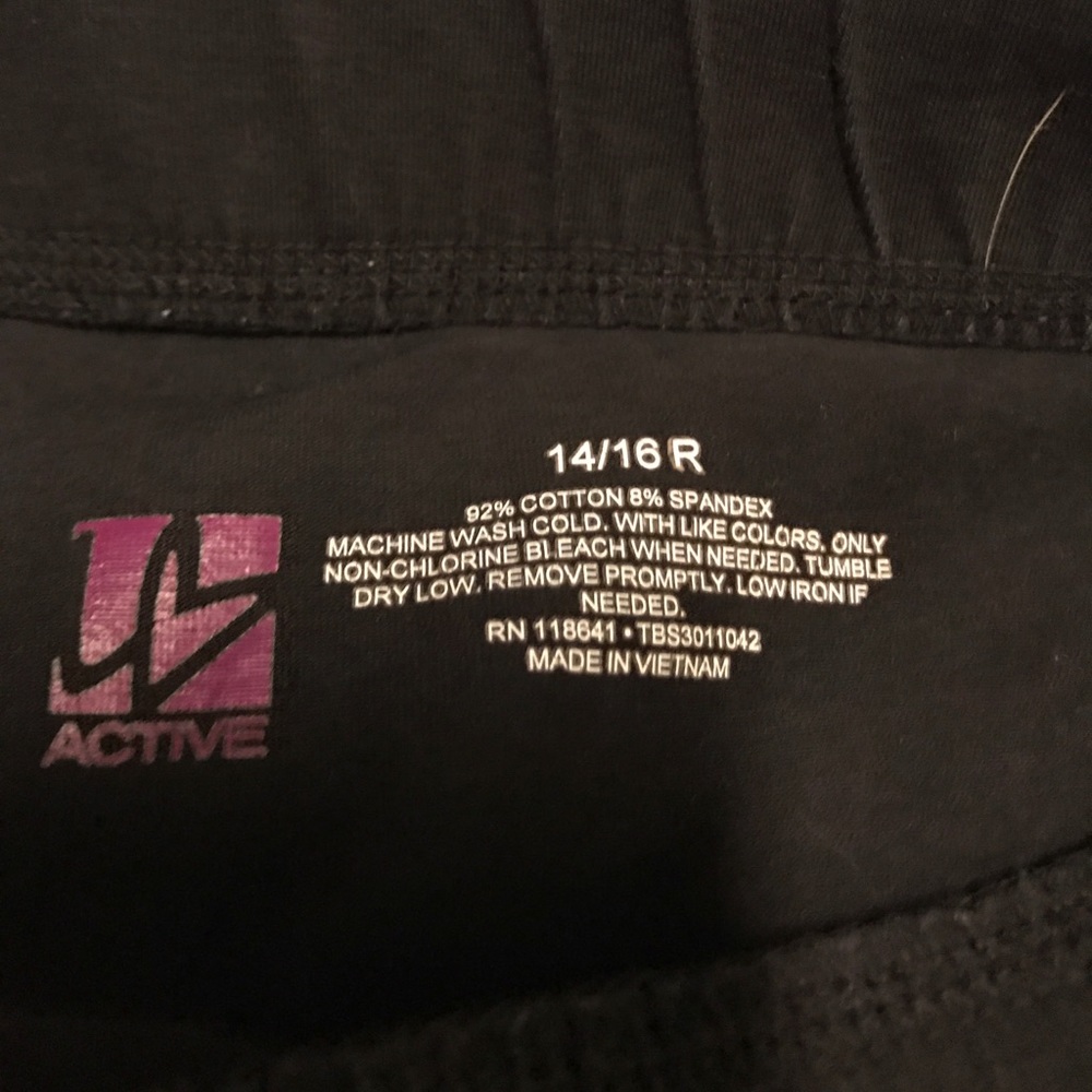 Black leggings
