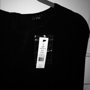 New Theory Blisen black top.