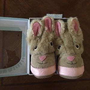 Robeez 3D bunny 🐰 booties by Stride Rite