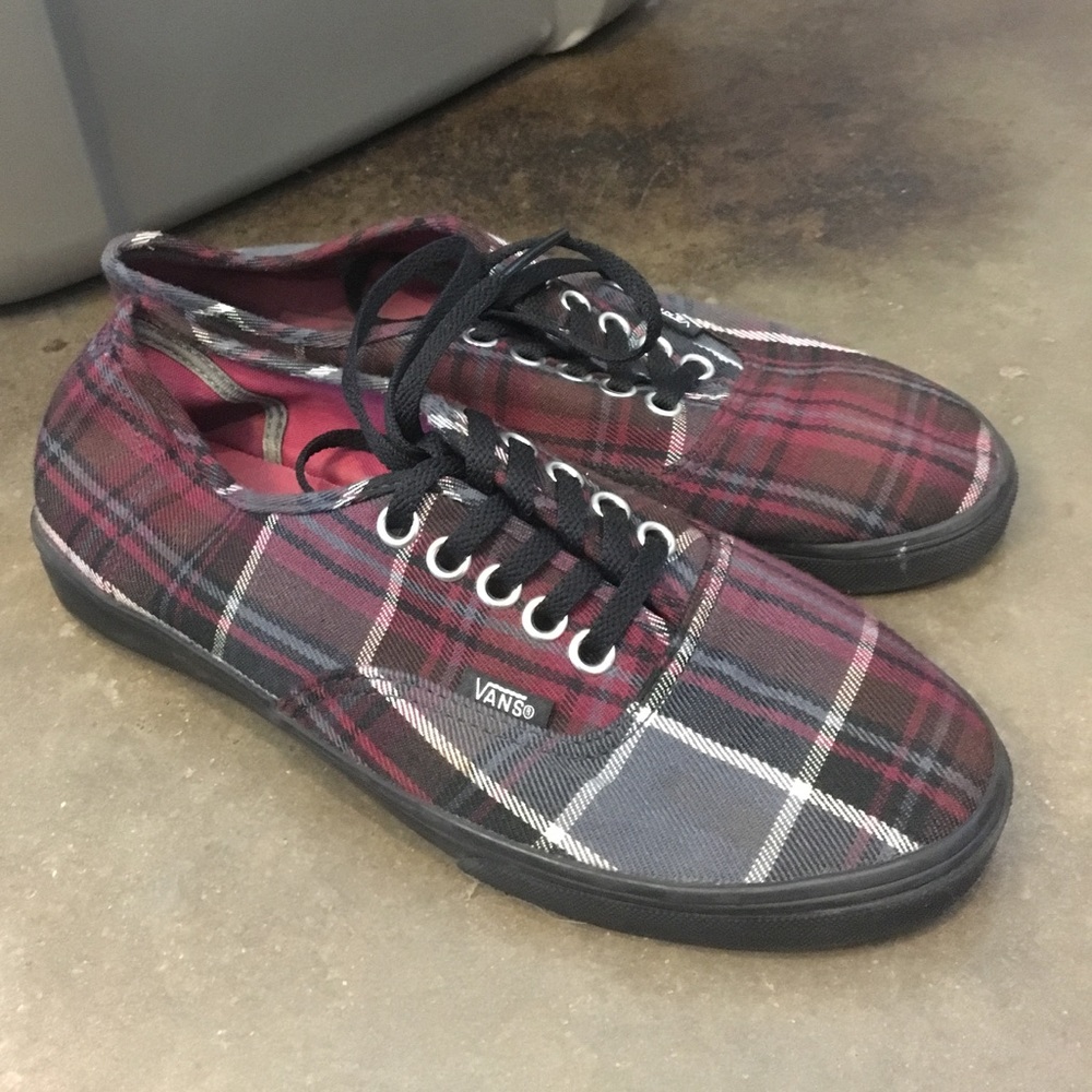 Vans Authentic Lo Pro- like new