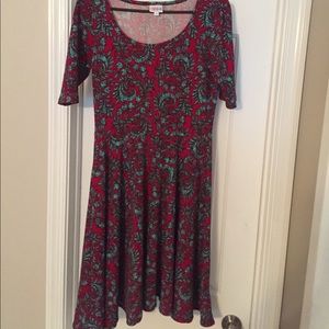 LuLaRoe Nicole dress - size Medium