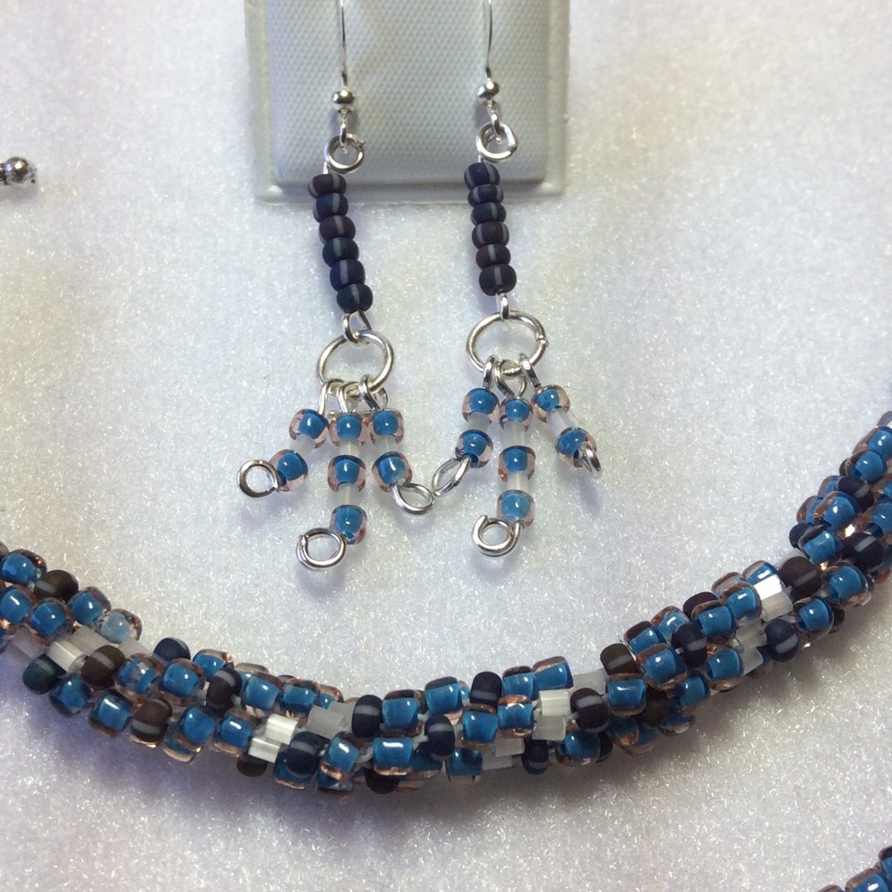 FINAL SALE PRICE Bead Woven 3 Pc. Jewelry Set in TQ, Wht & Multi - Picture 2 of 4