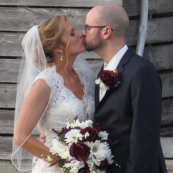 Meet your Posher, Kelly - Picture 1 of 1