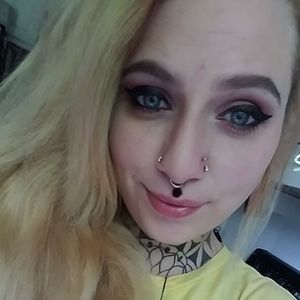 Meet your Posher, Katarina