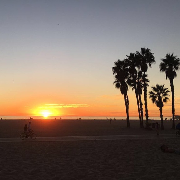 Meet your Posher, Kc - Picture 1 of 1