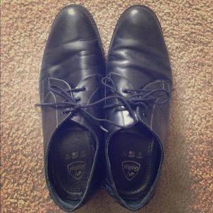 Genuine Gaulls Black Leather Dress Shoes