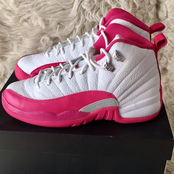 Retro air Jordan 12 "VALENTINES DAY" - Picture 2 of 5