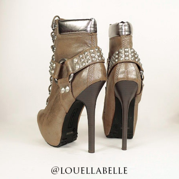 Dollhouse Vanquish Harness Boot Size 6.5 NWOT - Picture 5 of 6