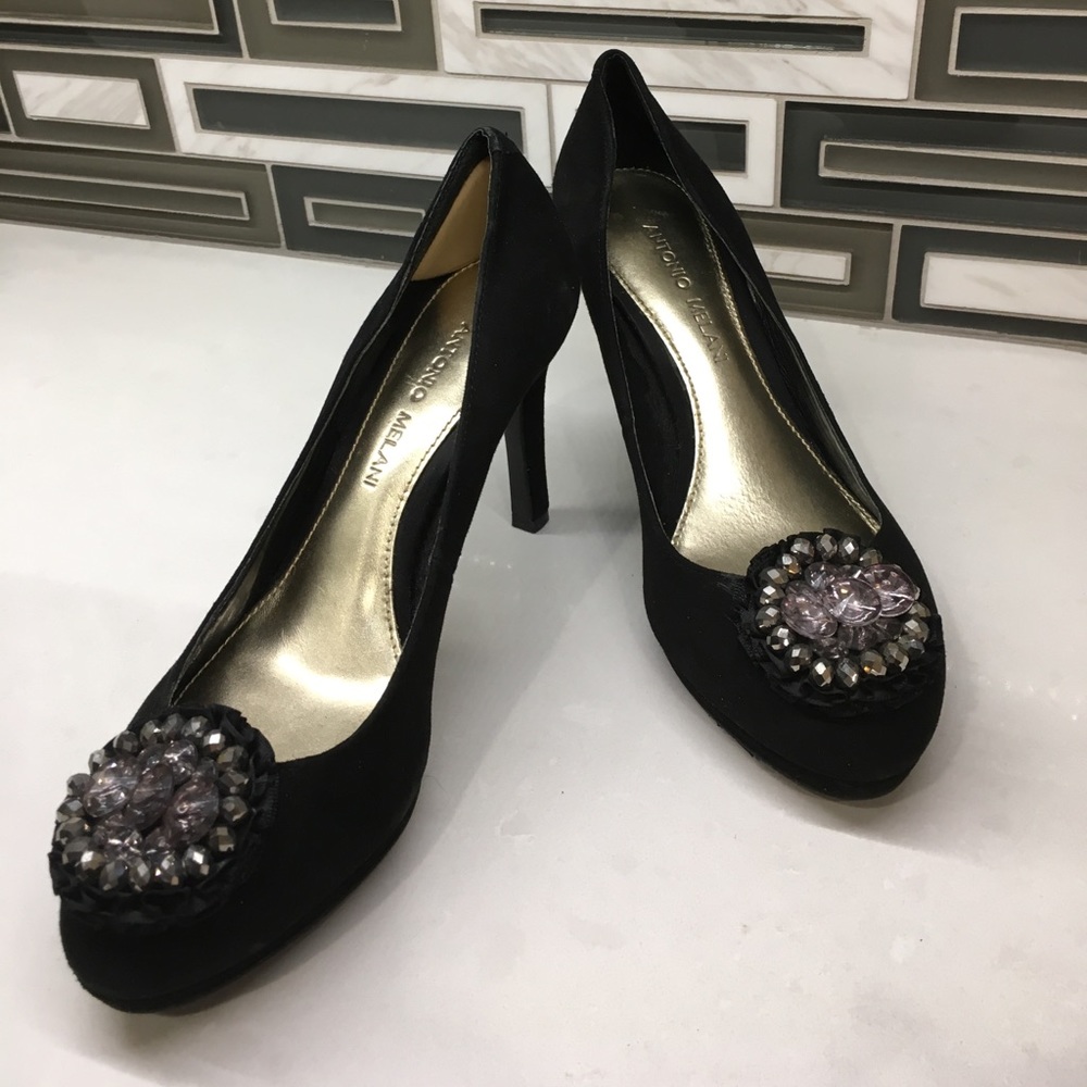 Antonio Melani black suede size 7